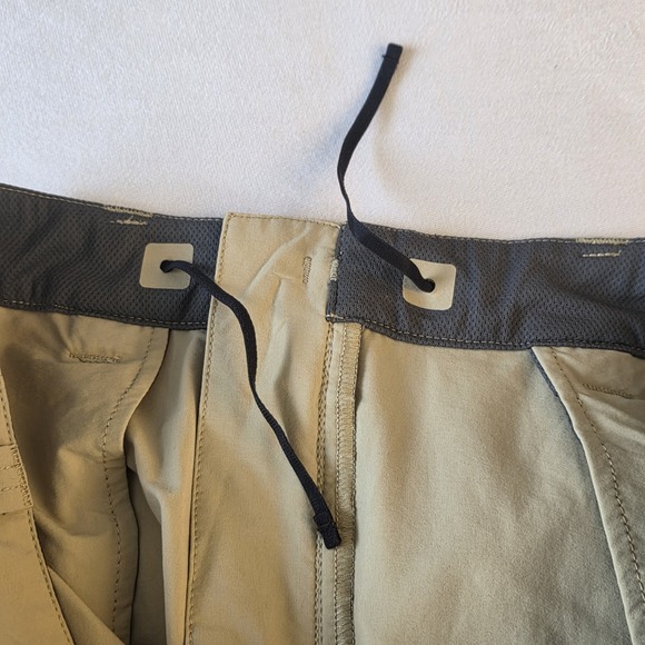 Patagonia Men Beige Quandary Pants Hiking Trail Zip Pocket Stretch Nylon 35X31 - Picture 9 of 11